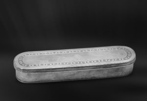 Scatola portapenne gioielli per scrivania in peltro (Art.430)